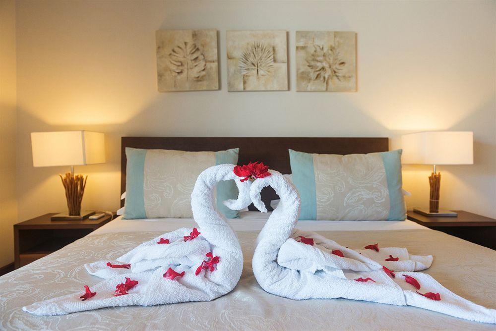 Leora Luxury Accommodation By Dream Escapes Tamarin Bagian luar foto